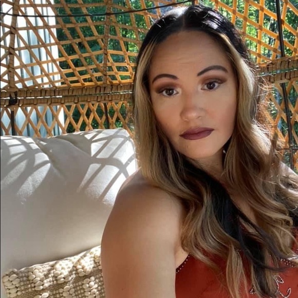 Meet your Posher, Jessica - Picture 10 of 10